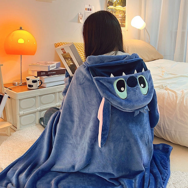 Pijama Lilo & Stitch  Ccon Capucha y Guantes de Peluche
